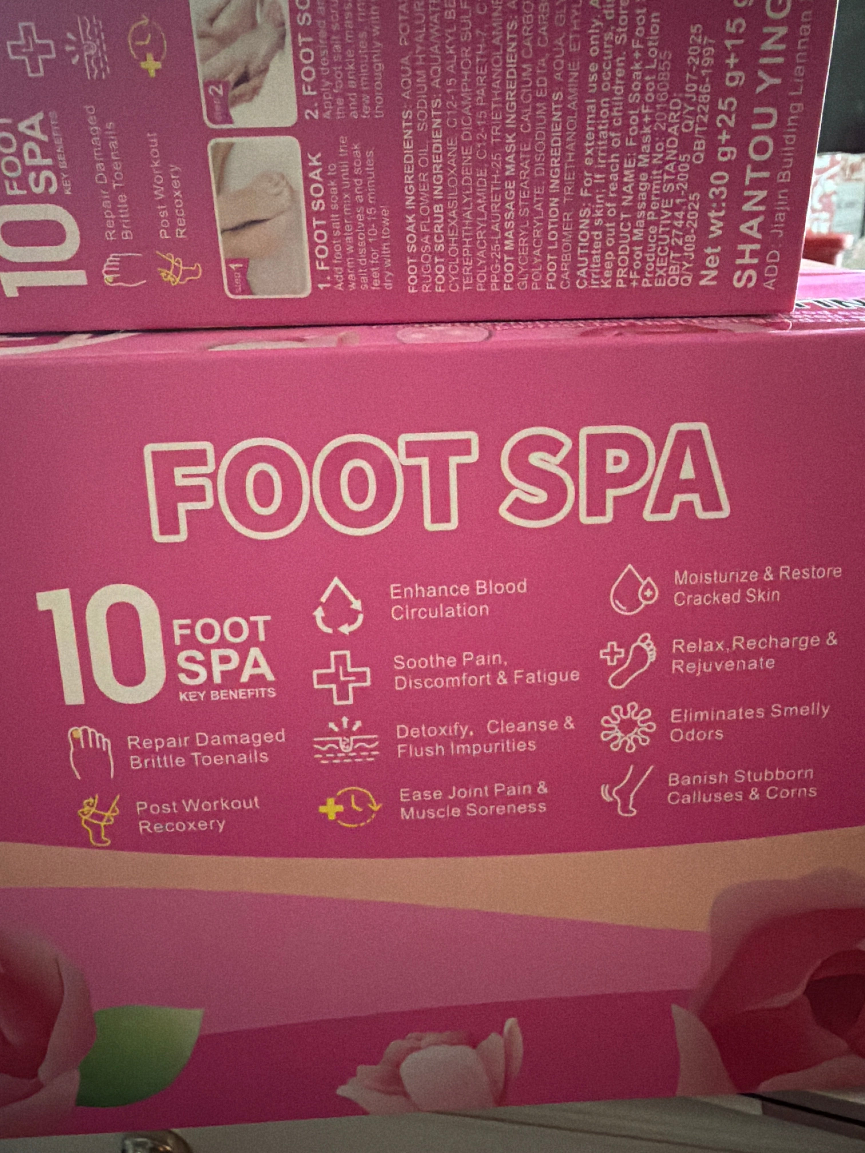 Kiss Beauty Foot Spa Deluxe Pedicure Kit 4-in-1