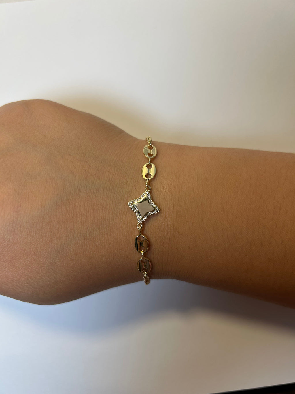 Gold Mariner Chain Bracelet with CZ Star Charm