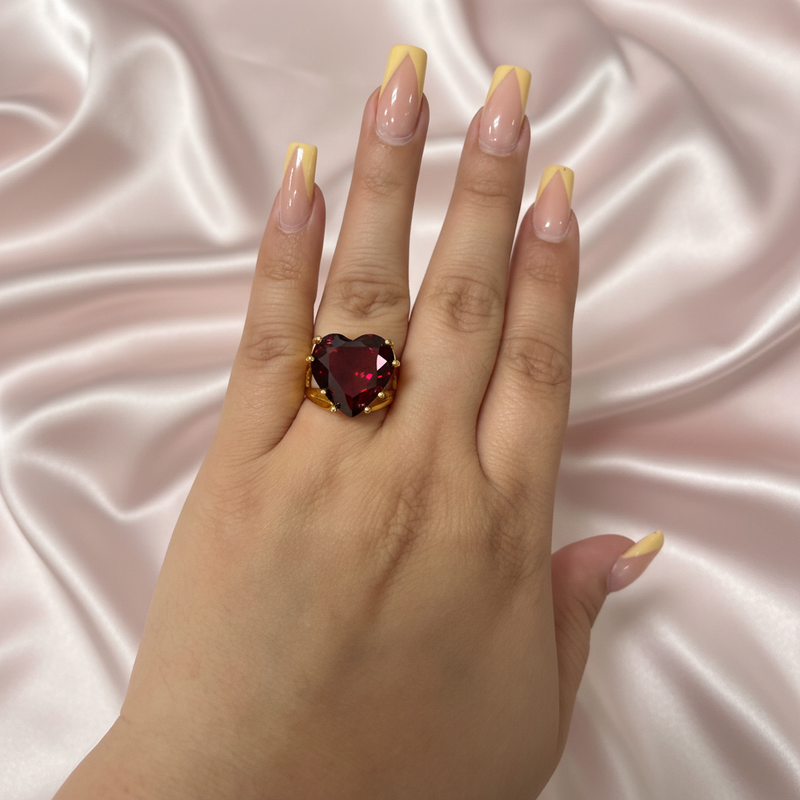 Anillo corazón rojo seda pink