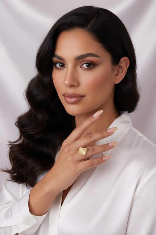 Anillo Trébol Dorado modelo