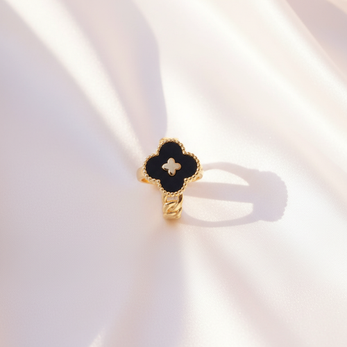 Anillo Trébol Negro