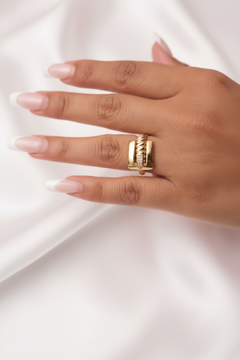 Bold Gold Statement Ring - Model