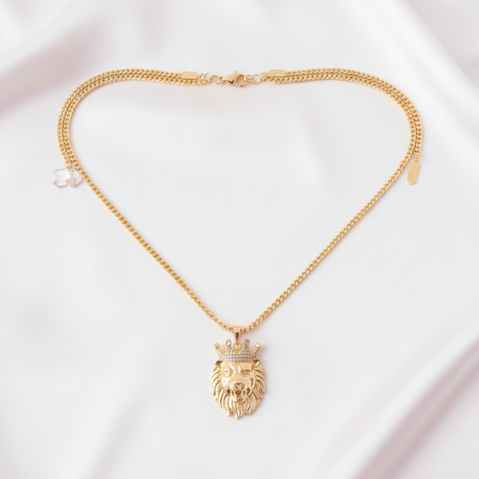 Flat Lay - Teardrop Pendant