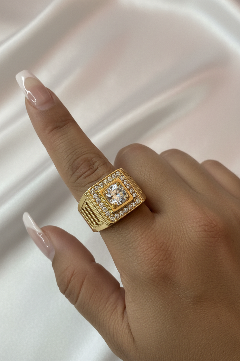 Men's Bold Pavé Signet Ring