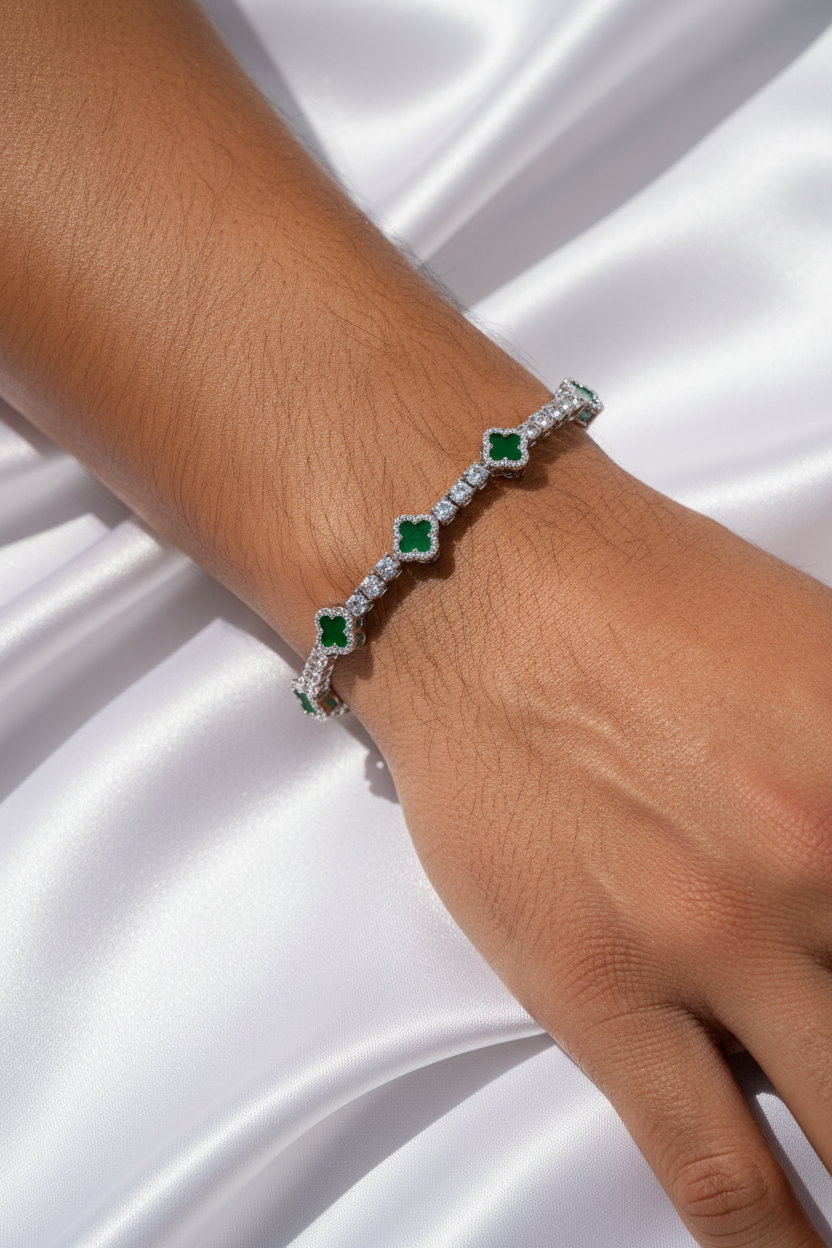 Pulsera trébol verde modelo hombre